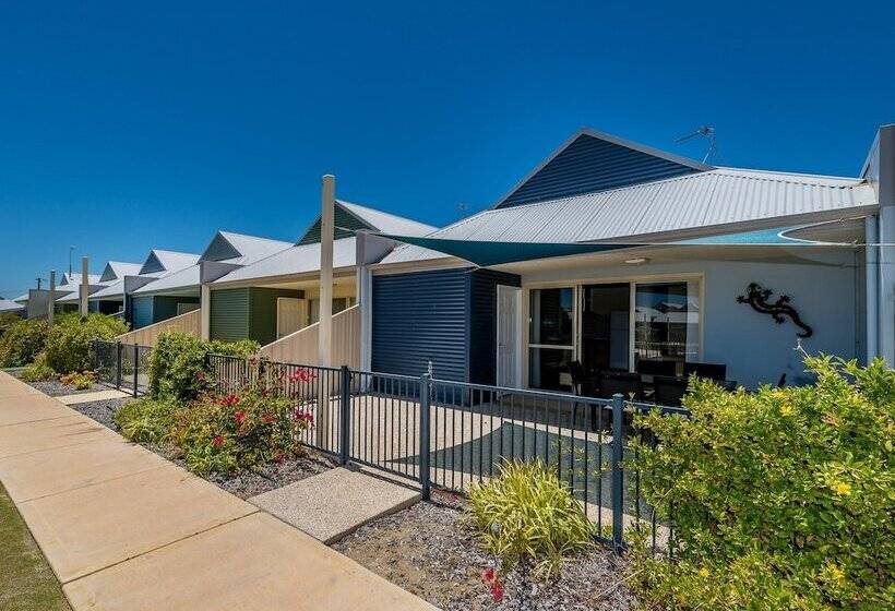 Seafront Unit 49