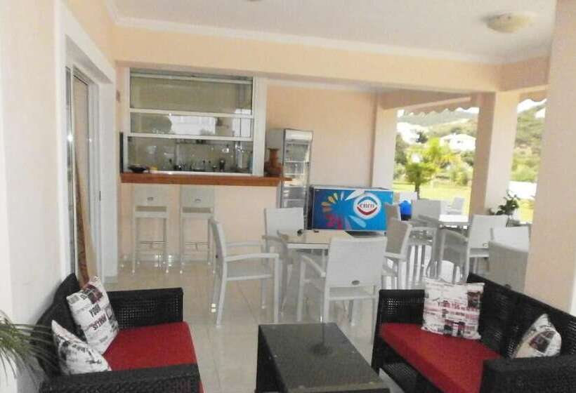 Elea Hotel Apartments And Villas