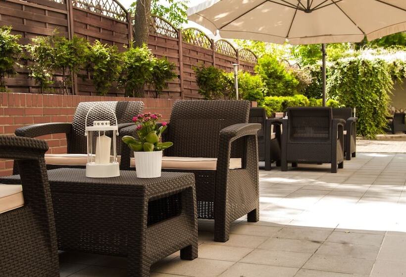 هتل Dikul Market Square Wroclaw