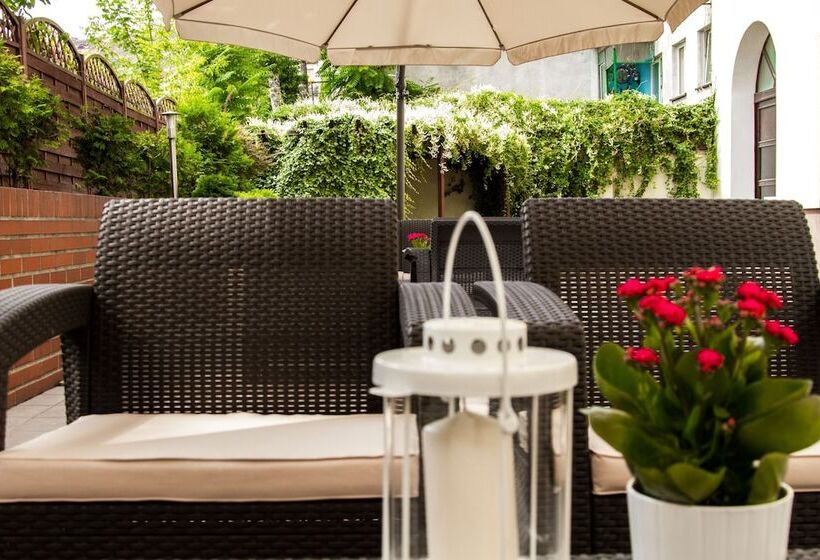 هتل Dikul Market Square Wroclaw