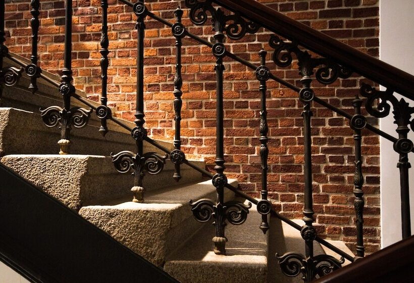 هتل Dikul Market Square Wroclaw