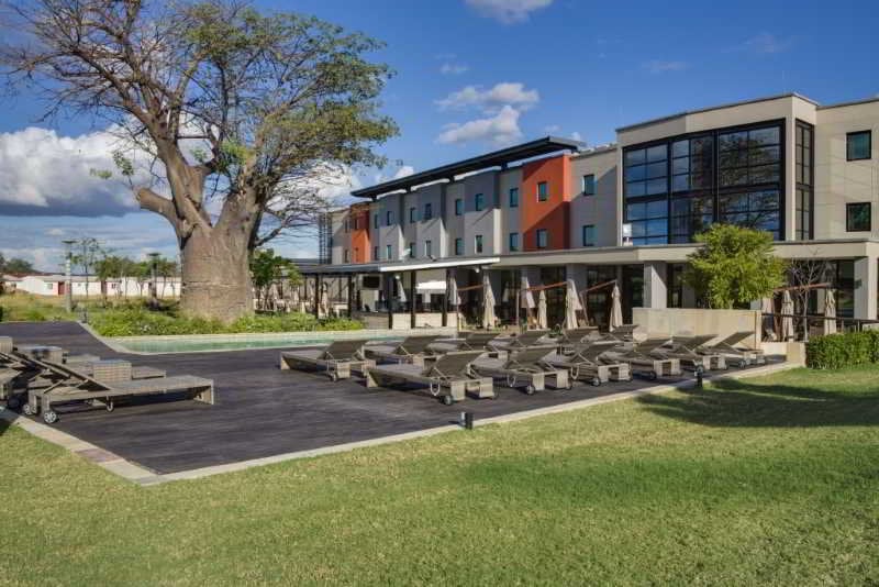 هتل Vip Executive Baobab