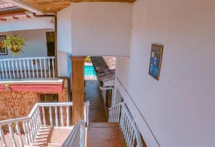 هتل Santa Barbara