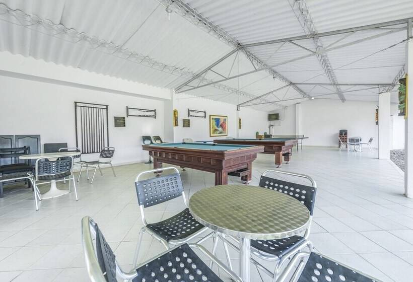 هتل Santa Barbara