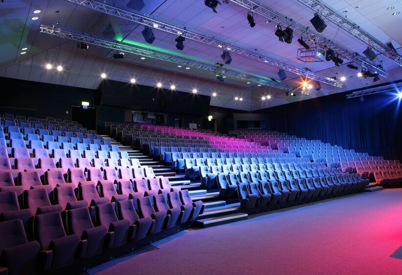 The Orchard Hotel & Restaurant