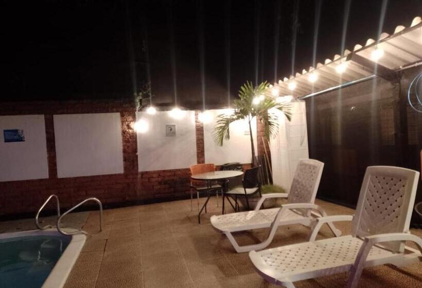 هتل Torre Del Viento Cali