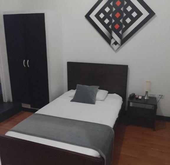 هتل Torre Del Viento Cali