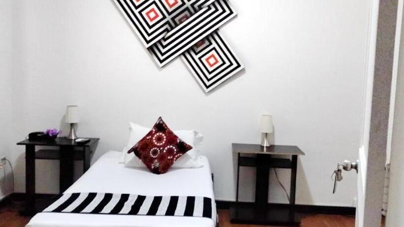 هتل Torre Del Viento Cali