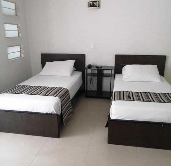 هتل Torre Del Viento Cali