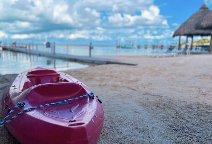 Sunset Cove Beach Resort
