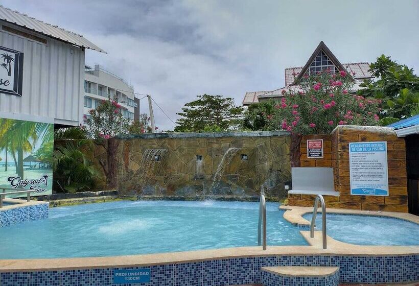 پانسیون Galyrod House