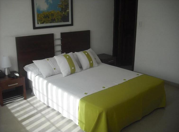 Aw Hotel Chipichape Urban