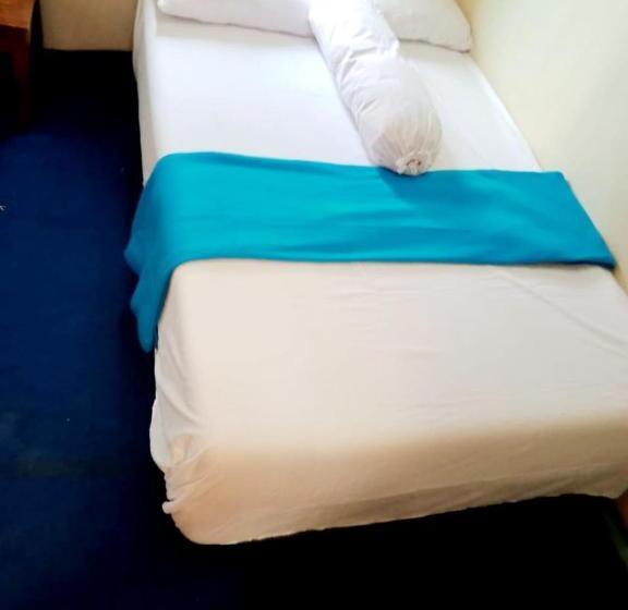 בית מלון כפרי Shinta Syariah Homestay Dieng Redpartner