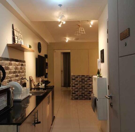 Wind Residence T4  H Near Taal View & Sky Ranch