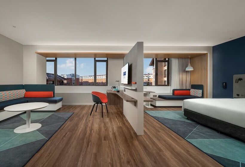 ホテル Holiday Inn Changchun Jingyue, An Ihg