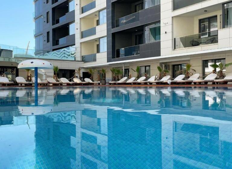 Building Stefan Resort I