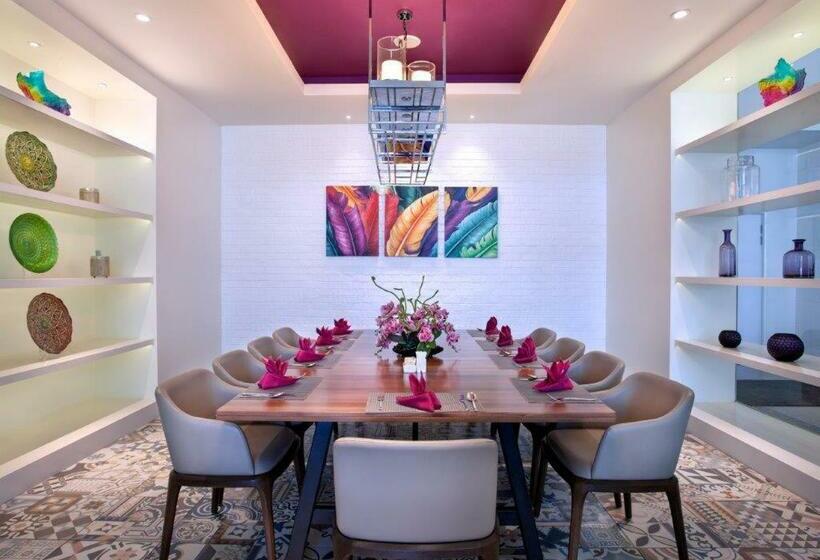 فندق Avangio  Kota Kinabalu