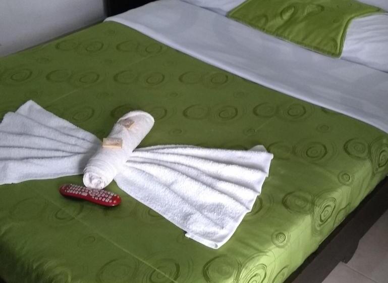 پانسیون Hostal Belén