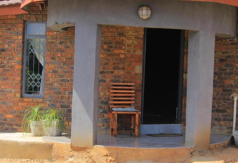 ホテル Beulah Group Bnb And Prayer Centre