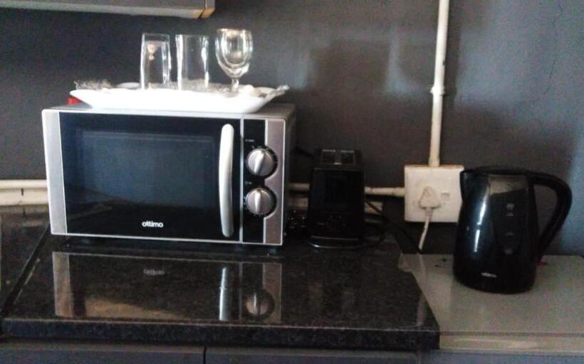 ホテル Beulah Group Bnb And Prayer Centre