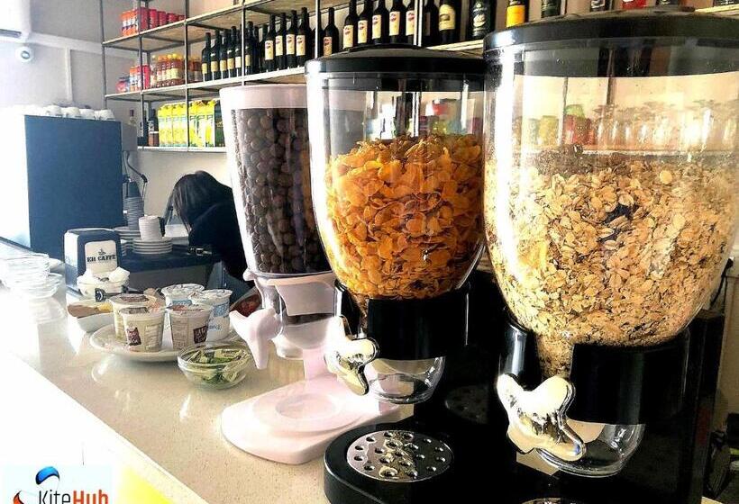 تختخواب و صبحانه Kite Hub Lo Stagnone