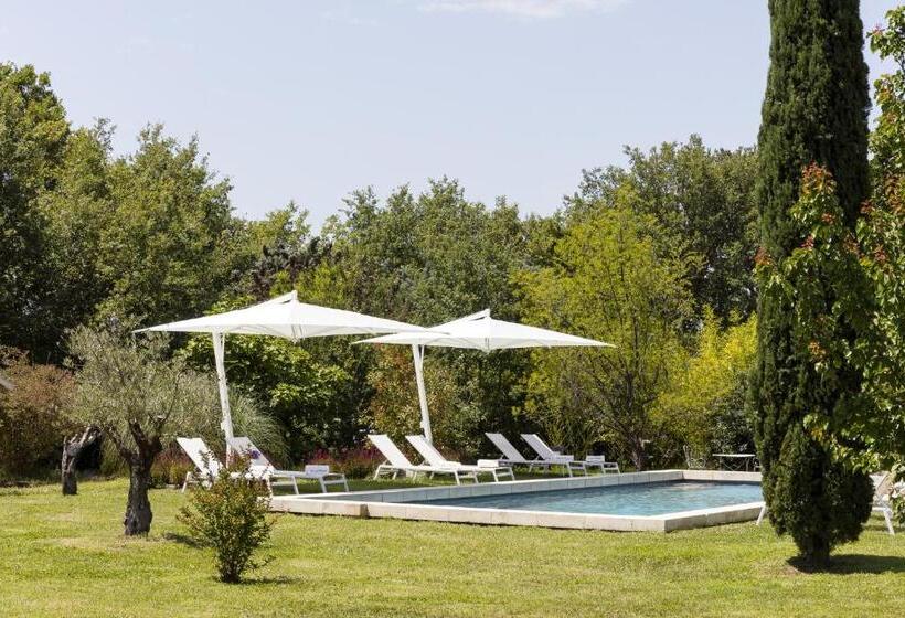 پانسیون Bastide De Damien