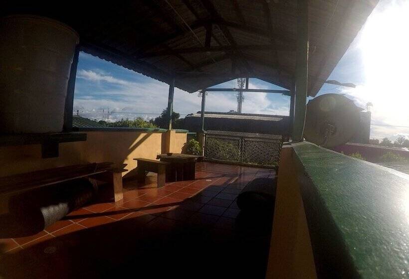 Hostal La Casa Del Kurupira