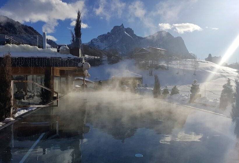 هتل Abinea Dolomiti Romantic Spa