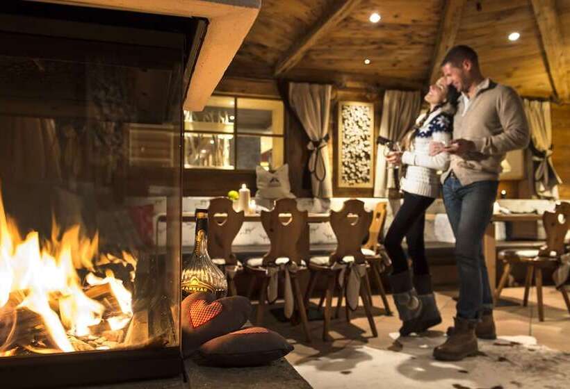 هتل Abinea Dolomiti Romantic Spa