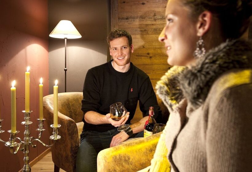 هتل Abinea Dolomiti Romantic Spa