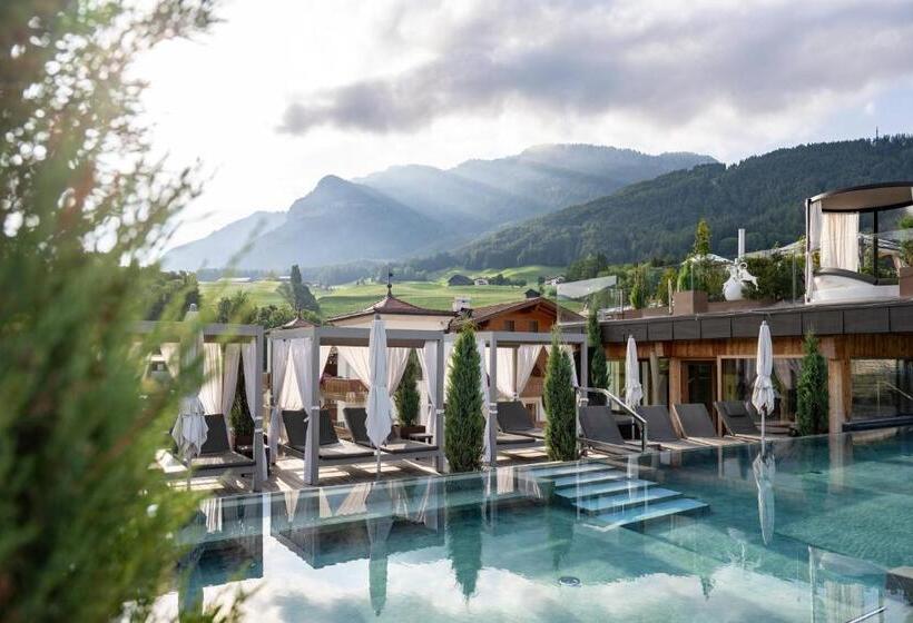 هتل Abinea Dolomiti Romantic Spa