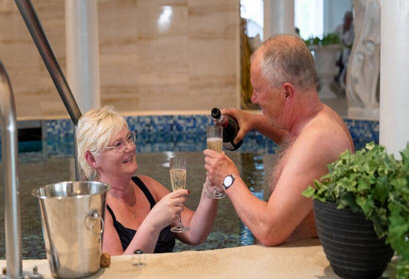 בית מלון כפרי Himmelsby Spa & Konferens