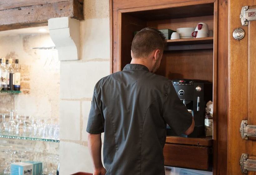 בית מלון כפרי Hôtel Restaurant Chambre Insolite Spa   Le Xii De Luynes