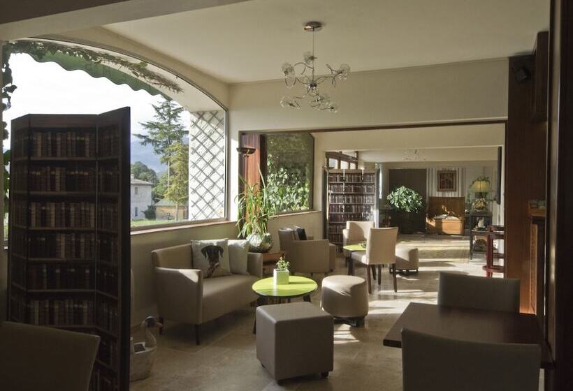 ホテル Les Oliviers