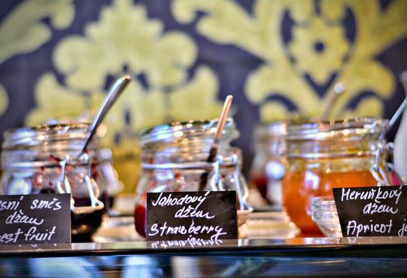 هتل Pytloun City Boutique