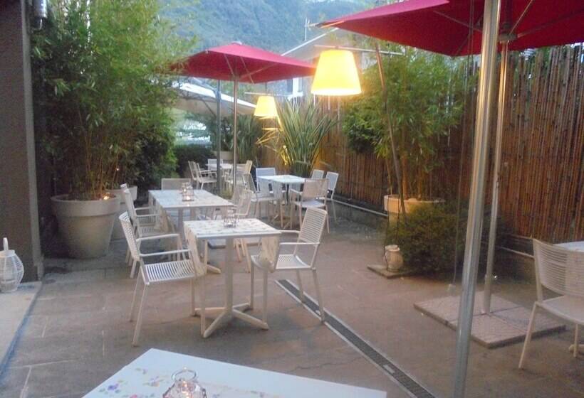 فندق Spluga Sosta &