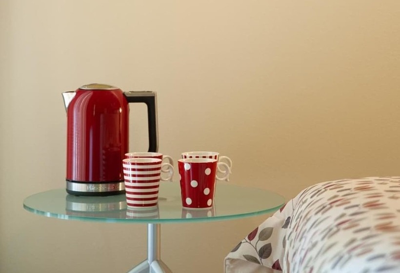 فندق Spluga Sosta &