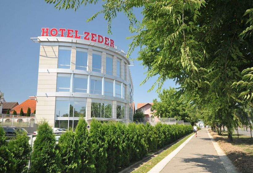 هتل Zeder Garni