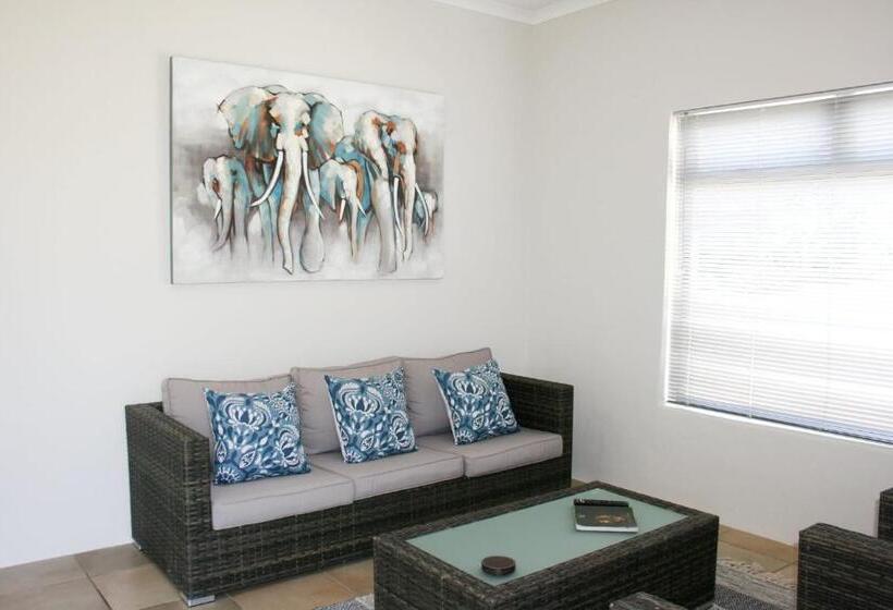 پانسیون Summit Place