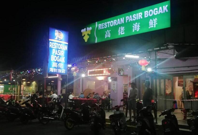 استراحتگاه Pangkor Coral Bay Homestay 315