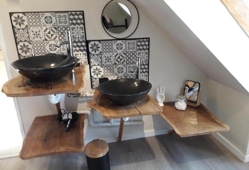 مبيت وإفطار Charmes En Ville Le Charme Authentique