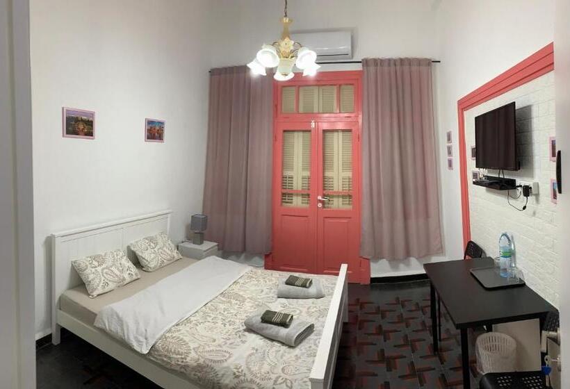 Pension Guesthouse Comfy   Separate Rooms In The Apartment For A Relaxing Holiday