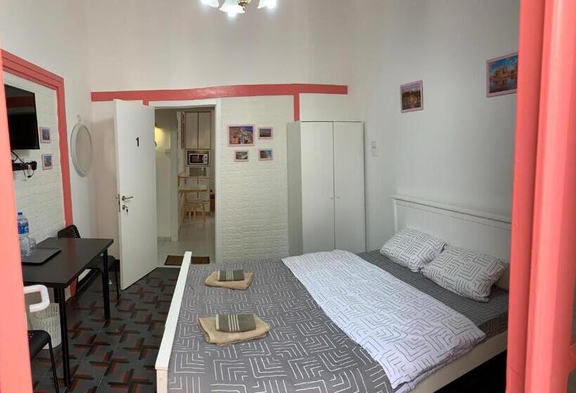 Pension Guesthouse Comfy   Separate Rooms In The Apartment For A Relaxing Holiday