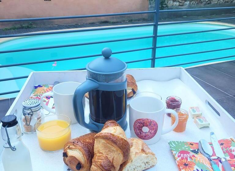 بنسيون Allegria Nîmes