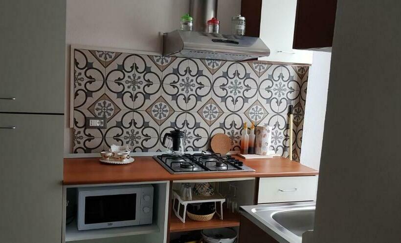 بنسيون Mansarde & Suite Maison 1706 Lago Orta