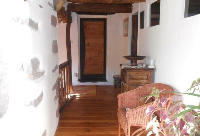 住宿加早餐  Chambre D Hôtes Des Monts