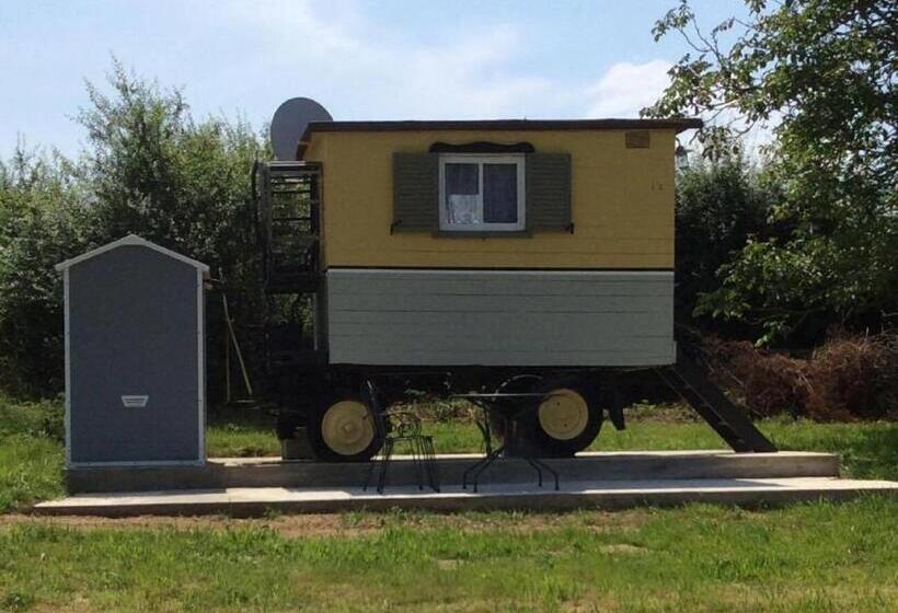 مبيت وإفطار Les Roulottes Des Songes De L Authie