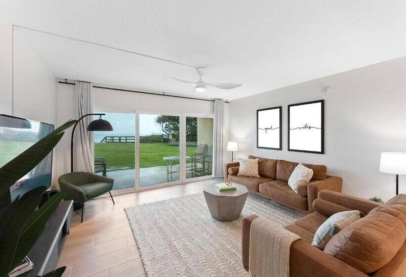 استراحتگاه Paradise Beach Club   Ground Floor & Townhouses