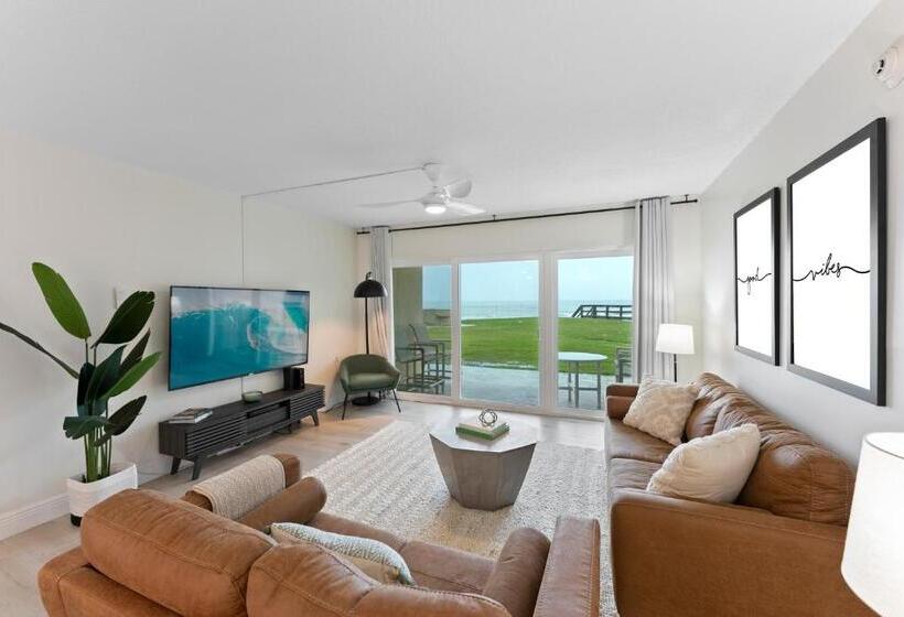 استراحتگاه Paradise Beach Club   Ground Floor & Townhouses
