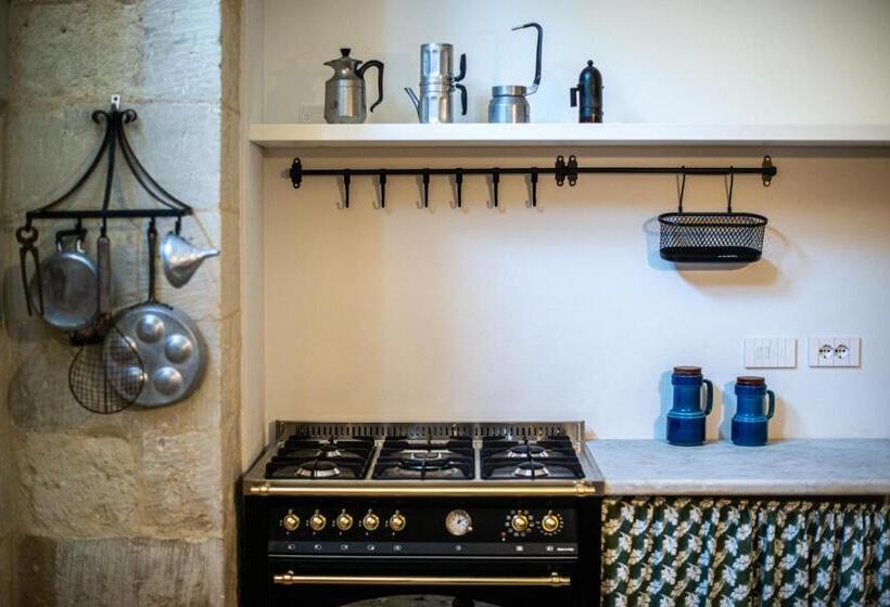 Bed and Breakfast Dimora Del Vescovo Guest House